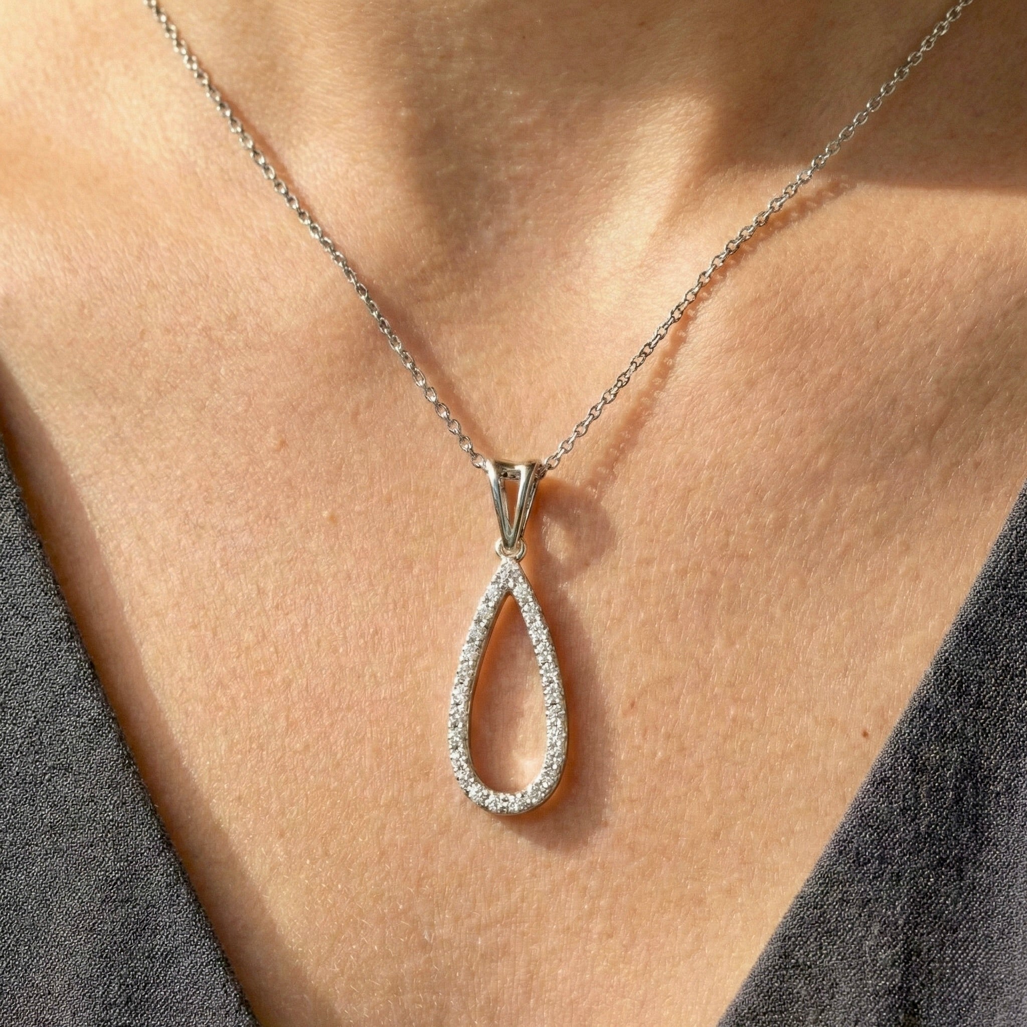 Twirling Teardrop Necklace
