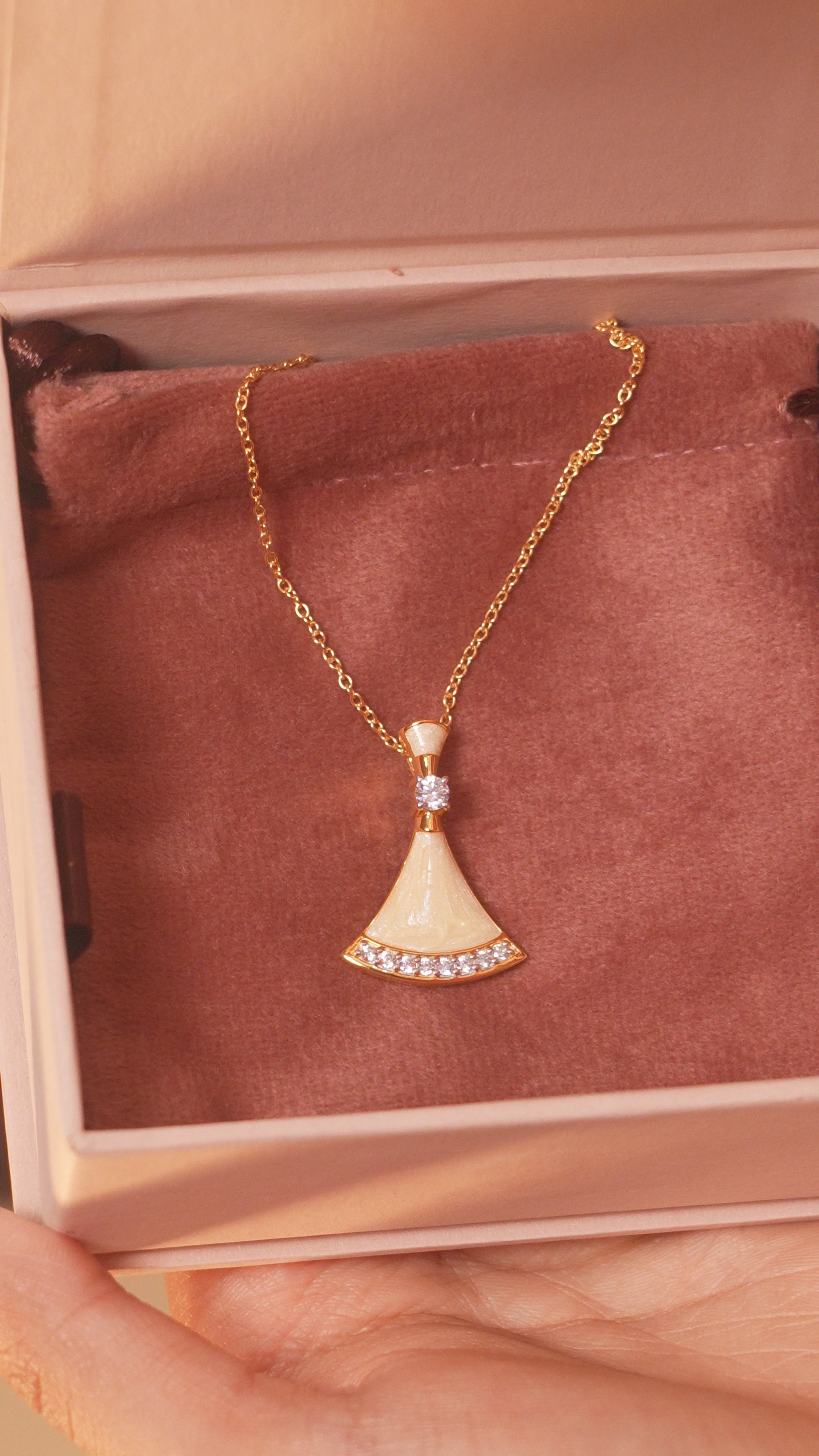 Ocean's Opulence Pendant