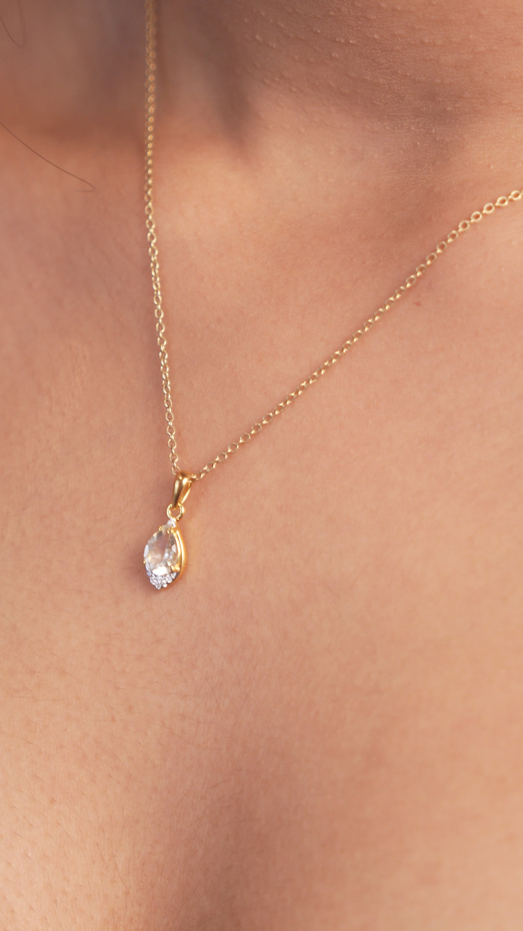 Radiant Reverie: Green Amethyst Jewelry Set with Chain