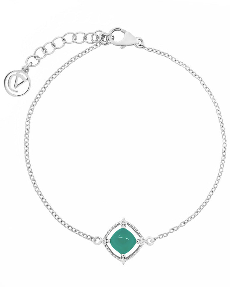 A Green Onyx Bracelet with Cubic Zirconia.