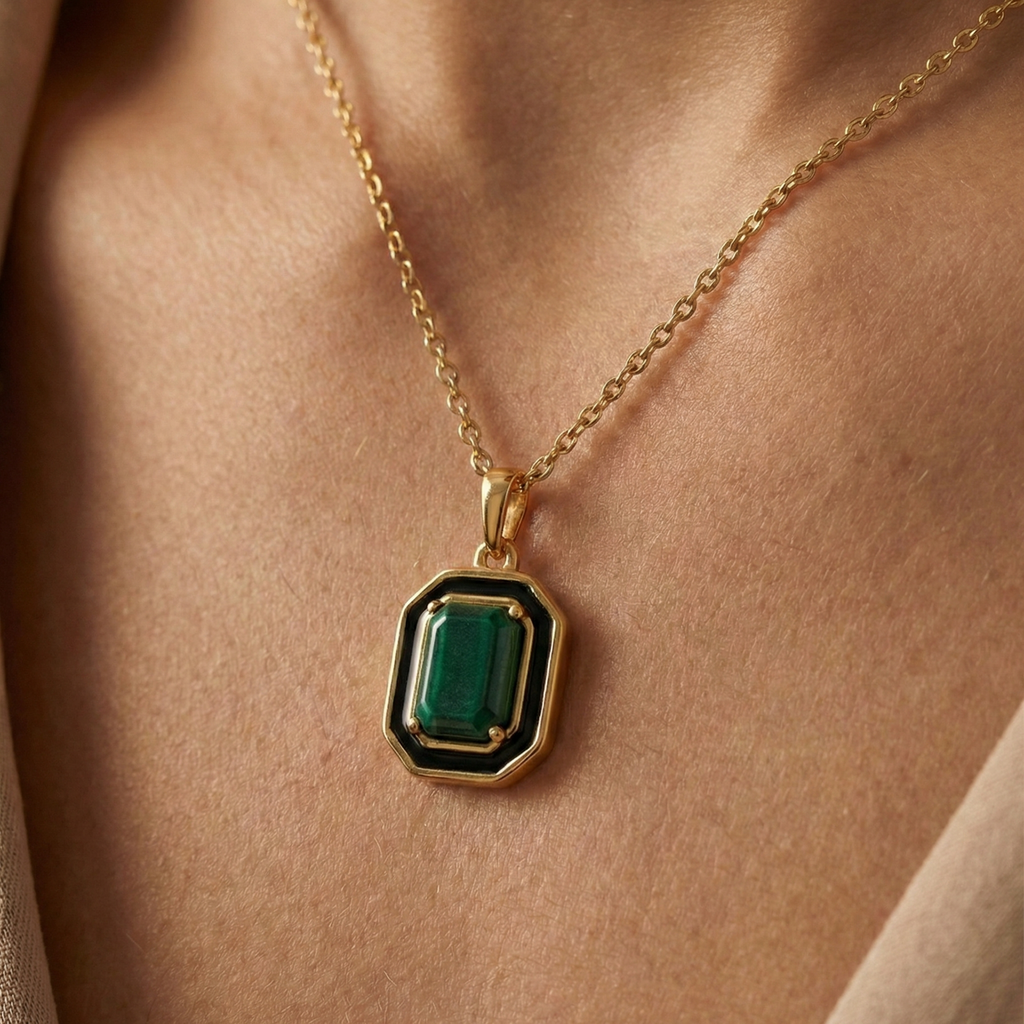 Mighty Marvel: Malachite Pendant