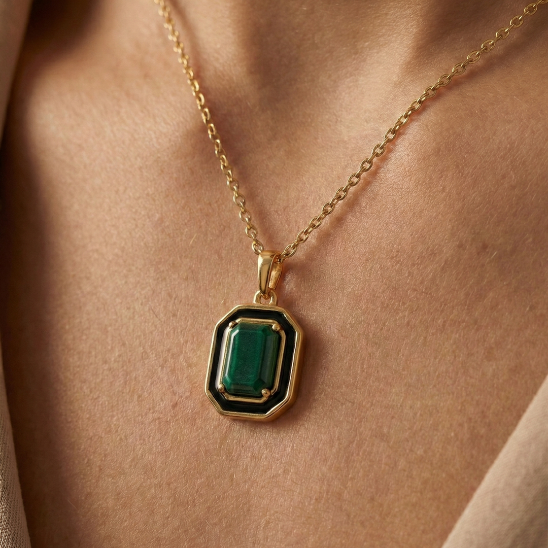 Mighty Marvel: Malachite Pendant